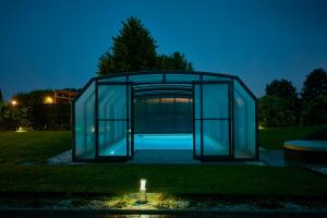 Zahrada ubytování BALDA HOUSE, covered and heated pool Only for you
