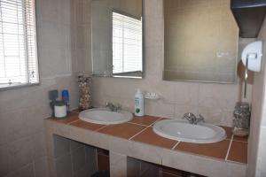 Ένα μπάνιο στο CasaC Guesthouse +10 φωτογραφίες