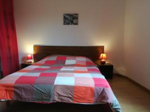 Postel nebo postele na pokoji v ubytování Gite du Pic noir + 21 fotografií