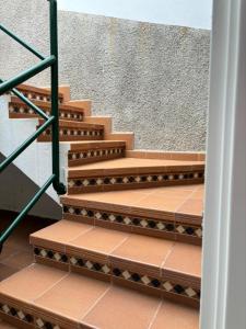 Kép Habitación matrimonial en un bajo baño compartido Areas compartidas szállásáról Abadesben a galériában
