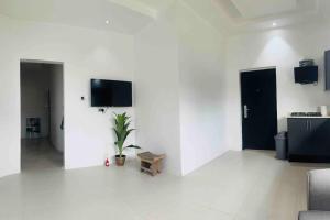Beautiful One Bedroom Apartment in Accra TV 또는 엔터테인먼트 센터