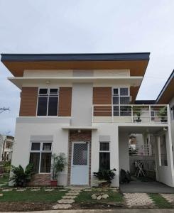 Bangunan di mana terletaknya rumah percutian