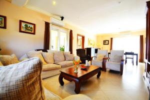 Χώρος καθιστικού στο Chalet Libertat