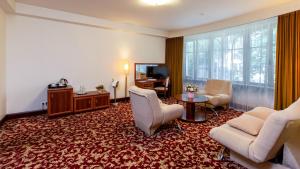 TV a/nebo společenská místnost v ubytování Hotel Violeta