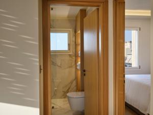 Un baño de Athenian Loft with Acropolis View