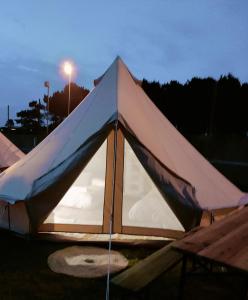 Zdjęcie z galerii obiektu Glamping Atlántico w mieście Ferrol