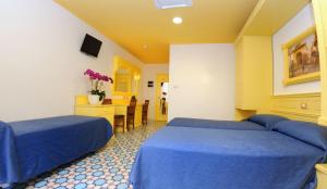 Posezení v ubytování Hotel Astoria Sorrento