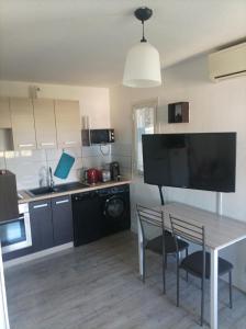 KSOUKSOU Superbe appartement a 200m de la plage