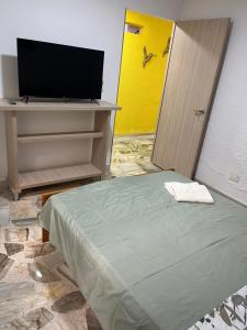 Lova arba lovos apgyvendinimo įstaigoje Acojedora y comoda