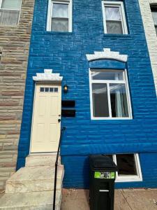 Gallery image of Blue house in Hampden in Baltimore