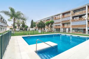 Cortijo Blanco apartment near the beach - Ref M38 tesisinde veya buraya yakın yüzme havuzu
