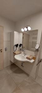 Et badeværelse på Haus Joan - Apartments