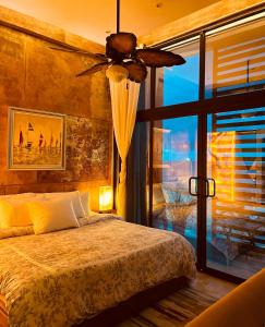 Hotel "Ala Residencias"客房内的一张或多张床位