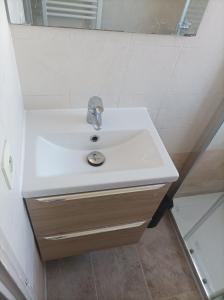 KSOUKSOU Superbe appartement a 200m de la plage