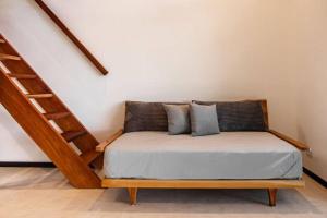 Легло или легла в стая в Body - Tiny Home Venao Cove
