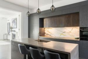 Gallery image of 3 Bedroom, 3 bathroom large flat with sea views! in Hastings +34 photos