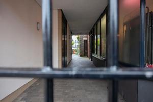 a view of an empty hallway of a building at higgihaus Cabot Mews #29 Fantastic Central Location in Bristol