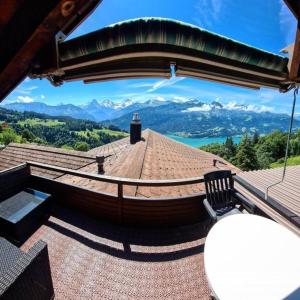 ベアテンベルクにあるChalet Lilo 2 Zimmer top mountain viewの屋根からの眺め