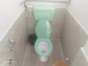 Ένα μπάνιο στο Sharada Homestay +2 φωτογραφίες