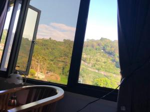 Un paisaje natural cerca of the bed and breakfast