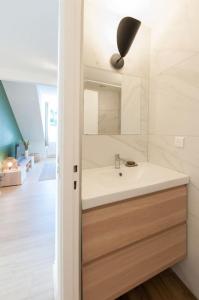 Koupelna v ubytování Le Cordelier - Hyper central - Au calme - Wifi + 22 fotografií