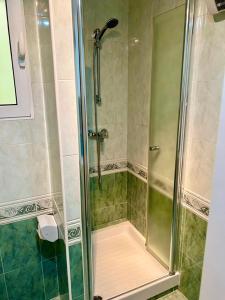 Ένα μπάνιο στο Schnuckelige Wohnung nähe Meer +14 φωτογραφίες