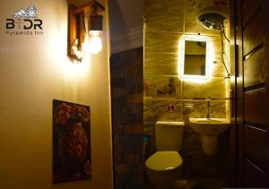 Bagno di King Badr pyramids