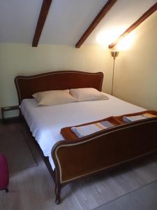 Letto o letti in una camera di Guest House Keserovic