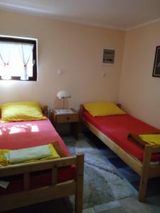 Letto o letti in una camera di Guest House Keserovic