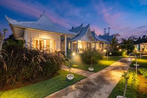 Zahrada ubytování Paus Putih Hotel