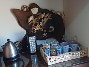 Kemudahan buat kopi dan teh di Alikreukel Accommodation +66 gambar