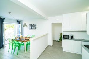 Kuchyňa alebo kuchynka v ubytovaní Apartment Raguseo