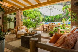 Istumisnurk majutusasutuses At Home in Malaga Stay & Solo Travellers