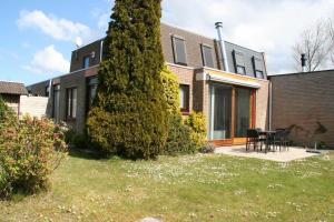 Κήπος έξω από το Lamsoor 2A*