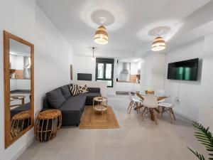 Część wypoczynkowa w obiekcie Apartment Andrea in Malaga Center