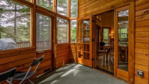 Fotografie z fotogalerie ubytování Green Springs Inn v destinaci Ashland