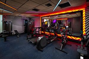 The fitness centre and/or fitness facilities at NYX Hotel Dublin Portobello