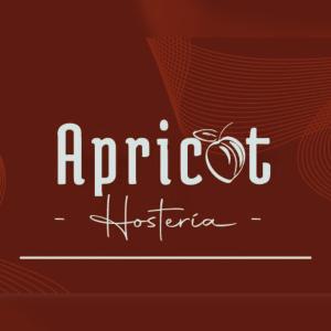 Apricot Hosteria في كيتو: علامة مع الكلمات antpot moderato باللون الأبيض