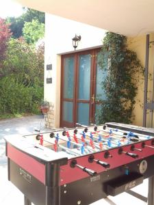 Table tennis facilities sa B&B La Casarella o sa malapit