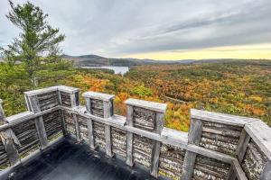 Gallery image of Rustic Cabin in Maine Woods-The Beech in North Lovell