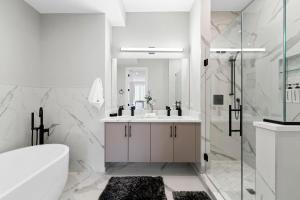Fotografie z fotogalerie ubytování Designer 3bed 2bath New Apt w Ample Hangout Space v destinaci Chicago
