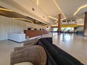 Ruang duduk di Enjoy Olímpia Park Resort à 50 metros do Thermas dos Laranjais +56 gambar