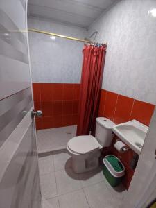 Ett badrum på Apartamento Playa Juanchaco