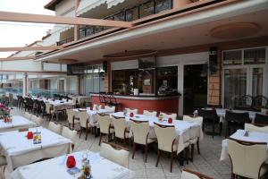 Εστιατόριο ή άλλο μέρος για φαγητό στο Hotel Dionysos Polichrono