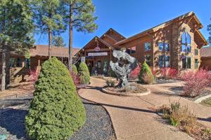 Κήπος έξω από το Less Than 3 Mi to Fool Hollow Lake Show Low Townhome