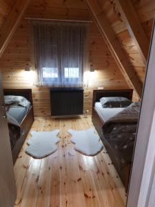 Tempat tidur dalam kamar di Snowflake