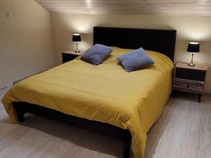 Fotografia z galérie ubytovania Superbe appartement lumineux avec terrasse, 3 chambres, proche des commerces et stations de ski - FR-1-589-431 v destinácii Le Thillot