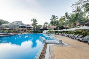 Bazén v ubytování Krabi La Playa Resort nebo v jeho okolí