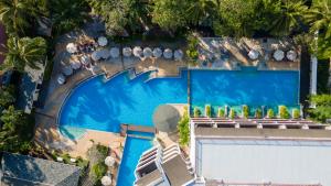 Bazén v ubytování Krabi La Playa Resort nebo v jeho okolí
