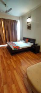 Кровать или кровати в номере vella marina group of hotels Surya